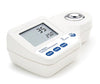 Digital Refractometer for Seawater Analysis, HI96822 - Hanna Instruments